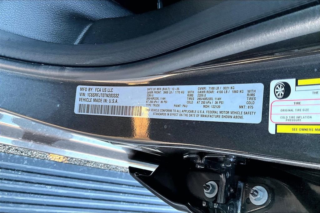 New 2026 RAM 1500 Laramie AWD/4WD image 14