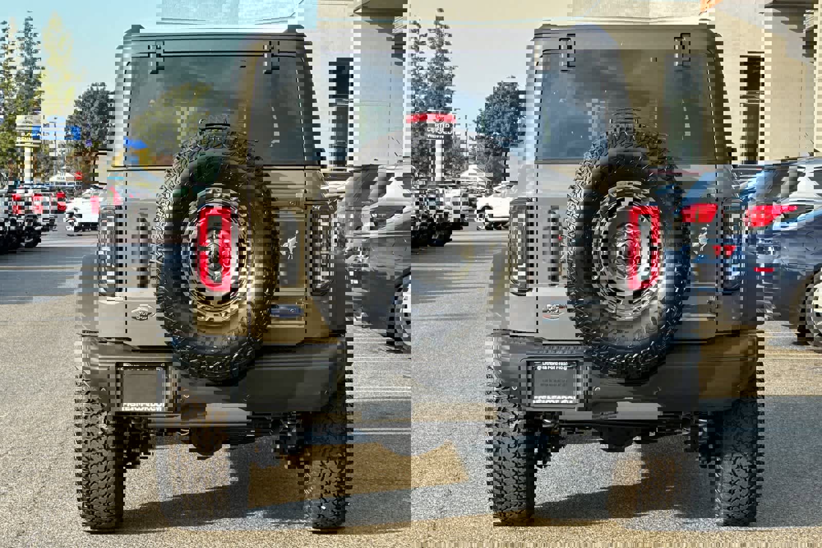 New 2025 Ford Bronco Badlands image 7