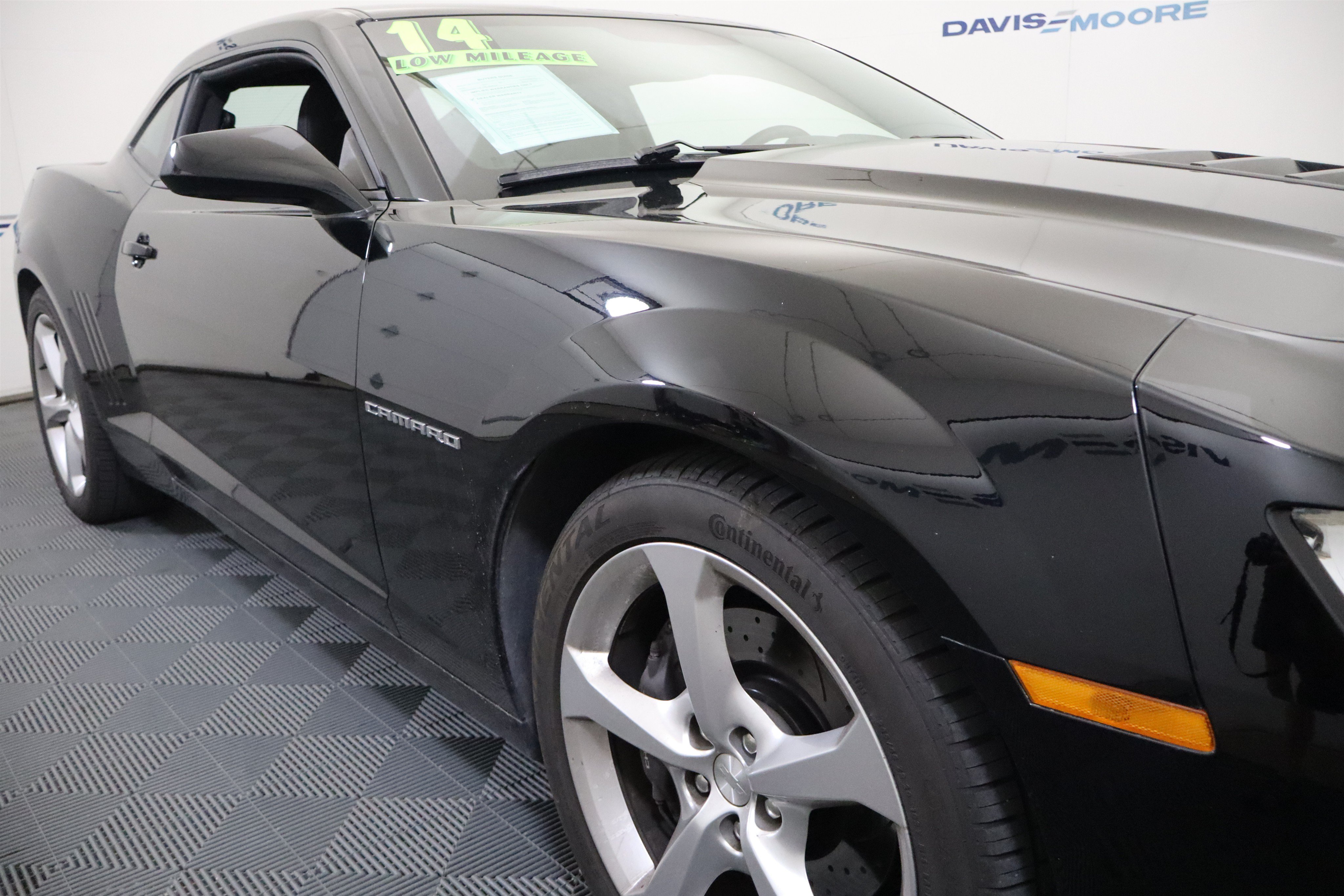 Used 2014 Chevrolet Camaro SS RWD image 4