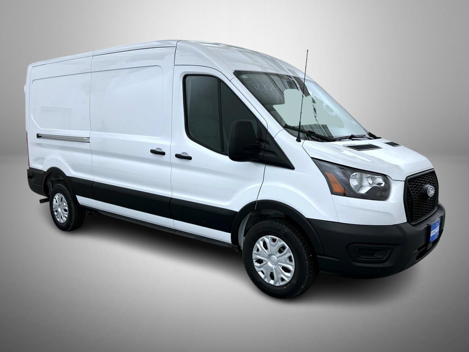 New 2027 Ford Transit 250 148 Medium Roof w/ Load Area Protection Package RWD image 3