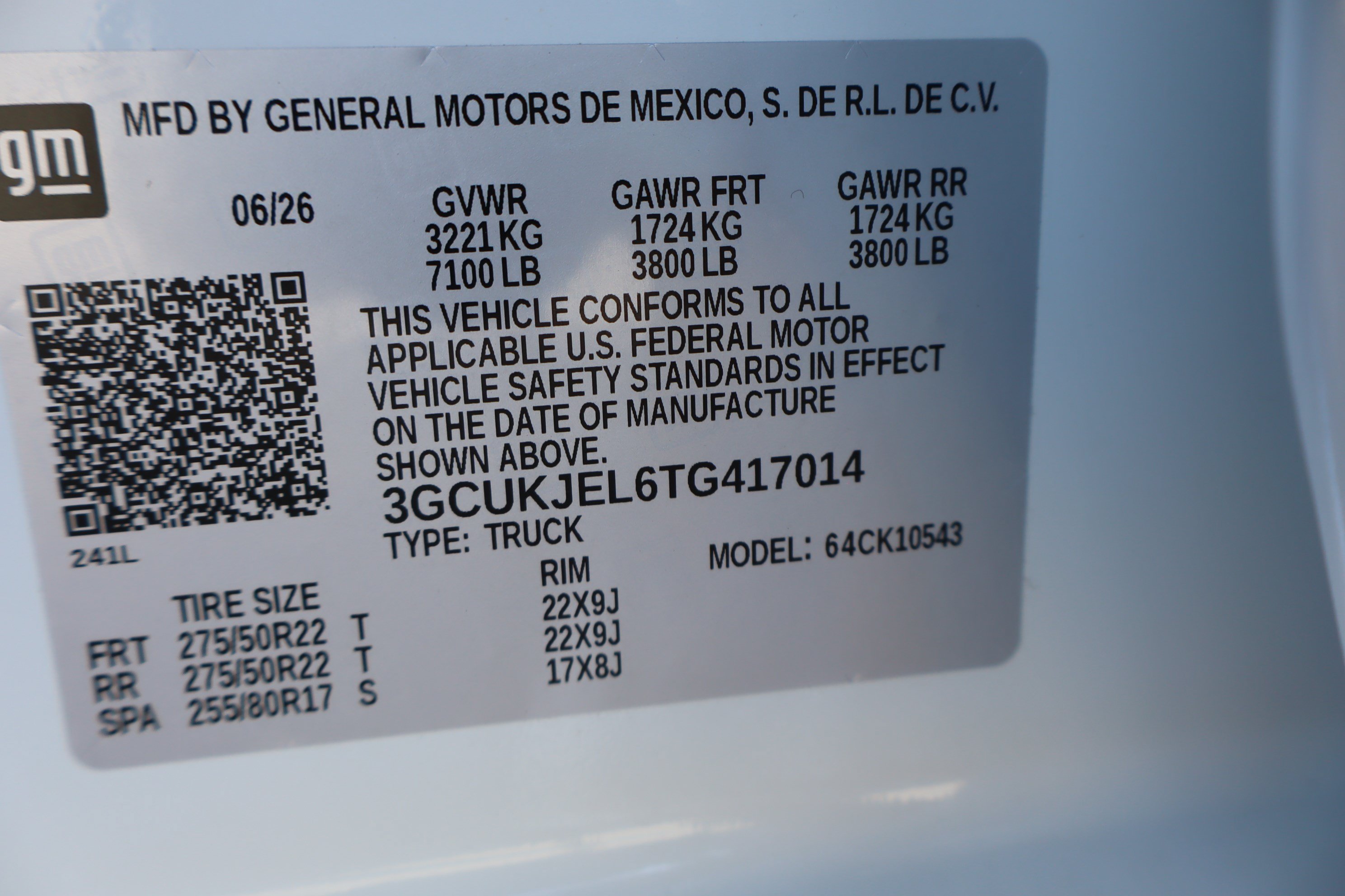 New 2026 Chevrolet Silverado 1500 High Country w/ High Country Premium Package AWD/4WD image 25