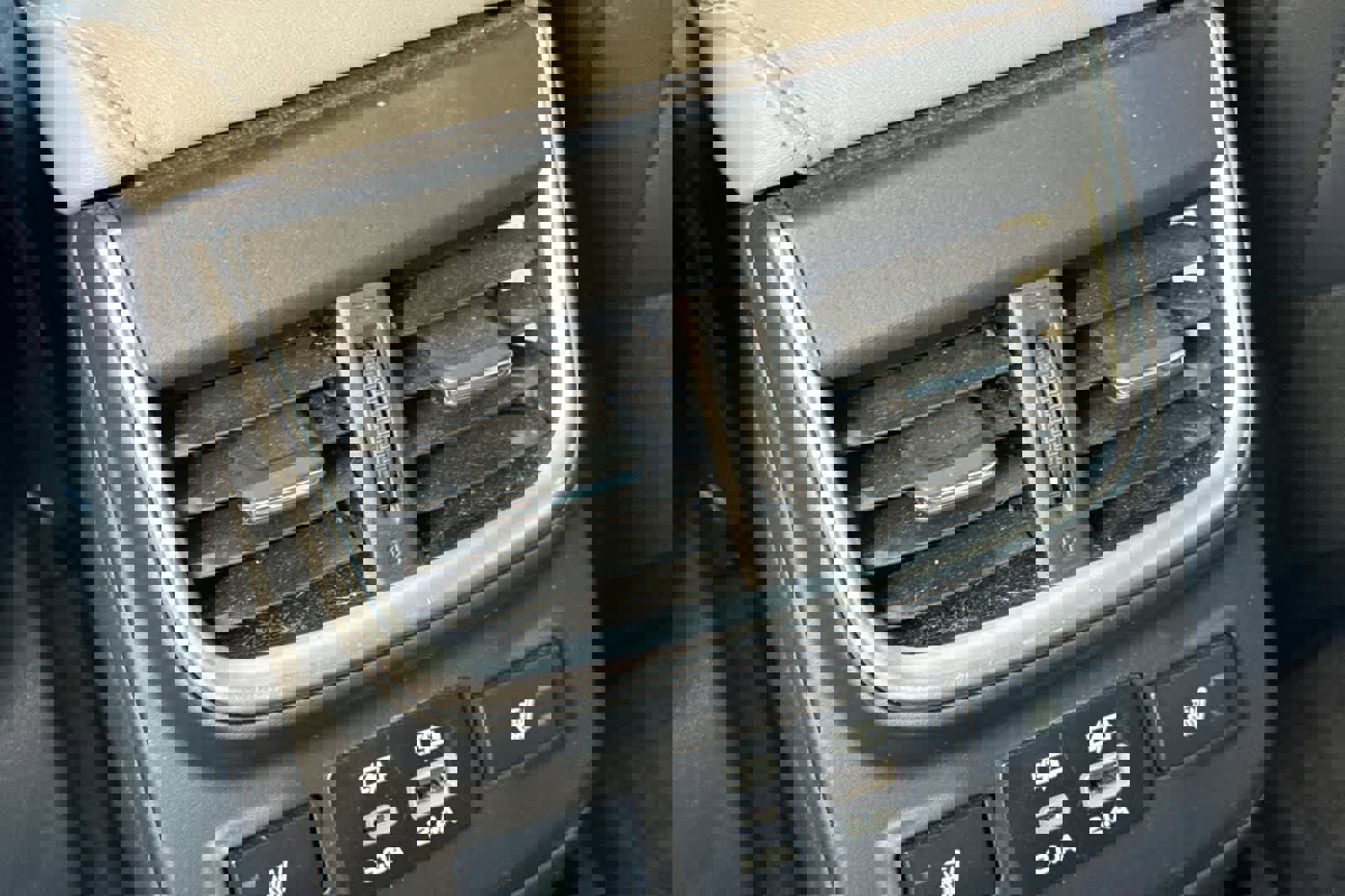 Used 2023 Subaru Outback Limited image 15