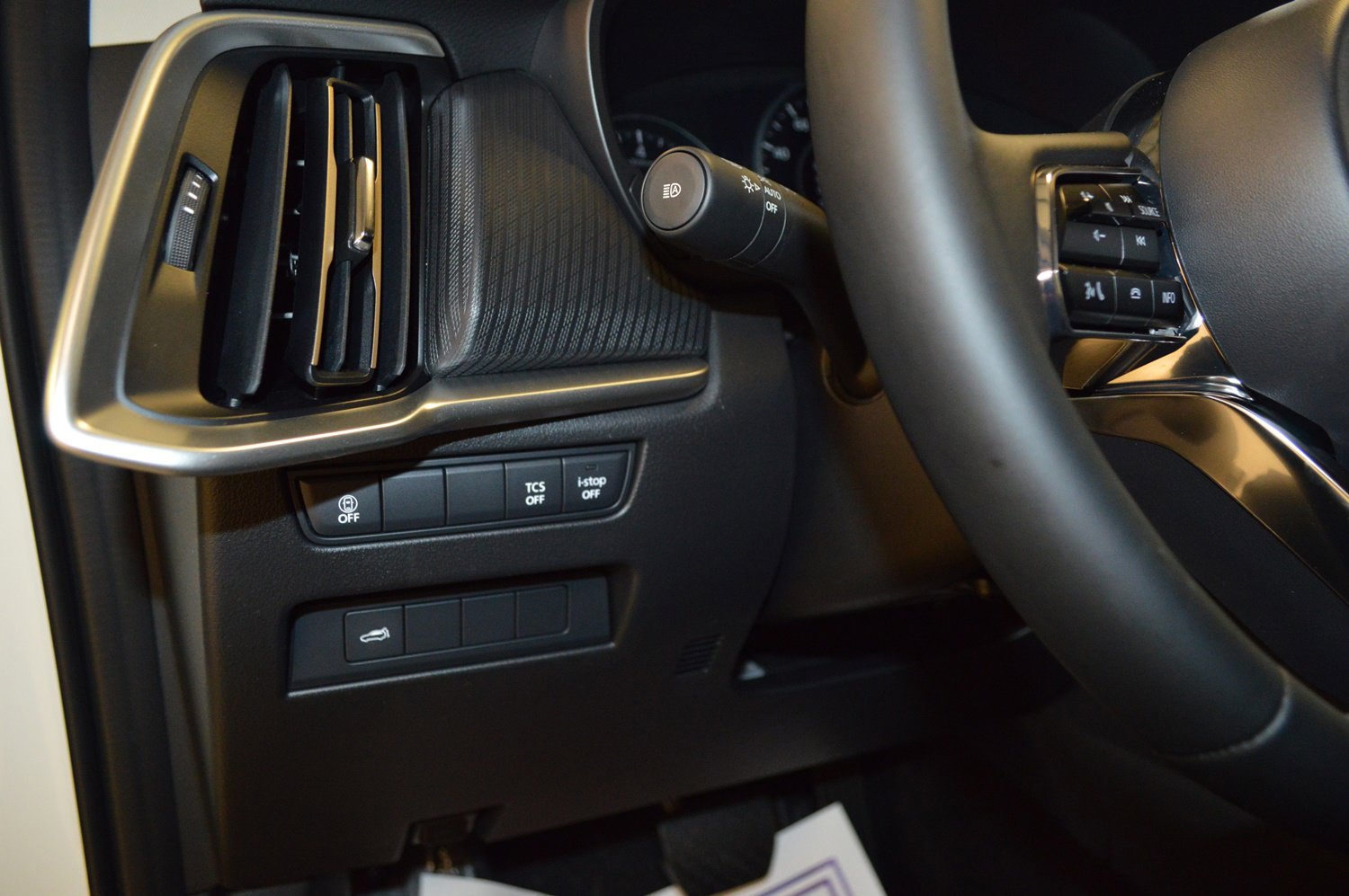 New 2025 MAZDA CX-90 3.3 Turbo w/ Select Package image 17