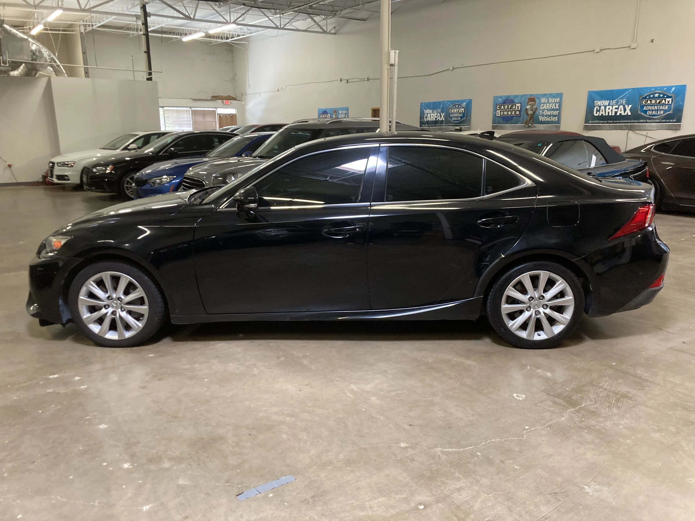 Used 2016 Lexus IS 200t RWD image 7