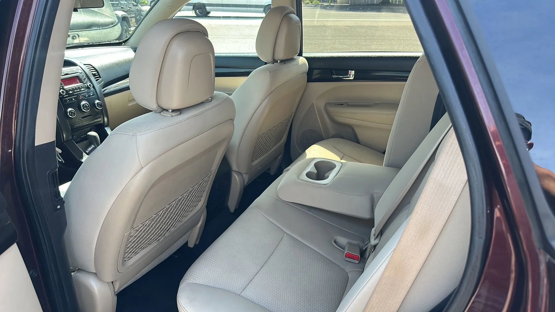 Used 2013 Kia Sorento LX image 8