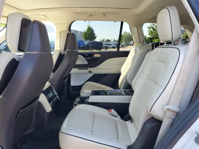 Used 2023 Lincoln Aviator Black Label w/ Dynamic Handling Package AWD/4WD image 25