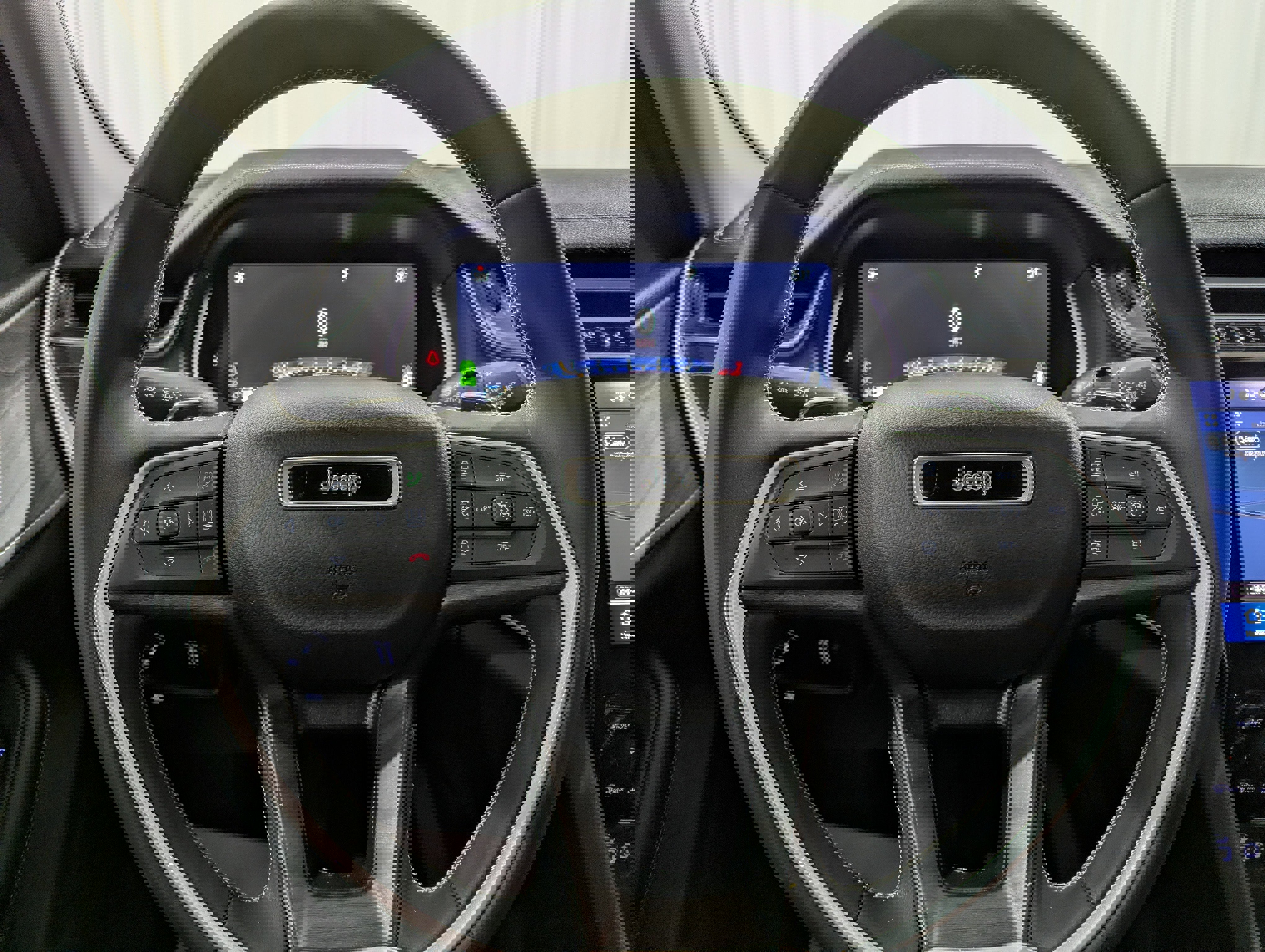 Used 2023 Jeep Grand Cherokee L Limited w/ Luxury Tech Group II image 20