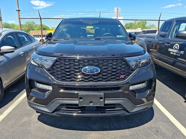 Certified 2022 Ford Explorer ST w/ Equipment Group 401A AWD/4WD image 2