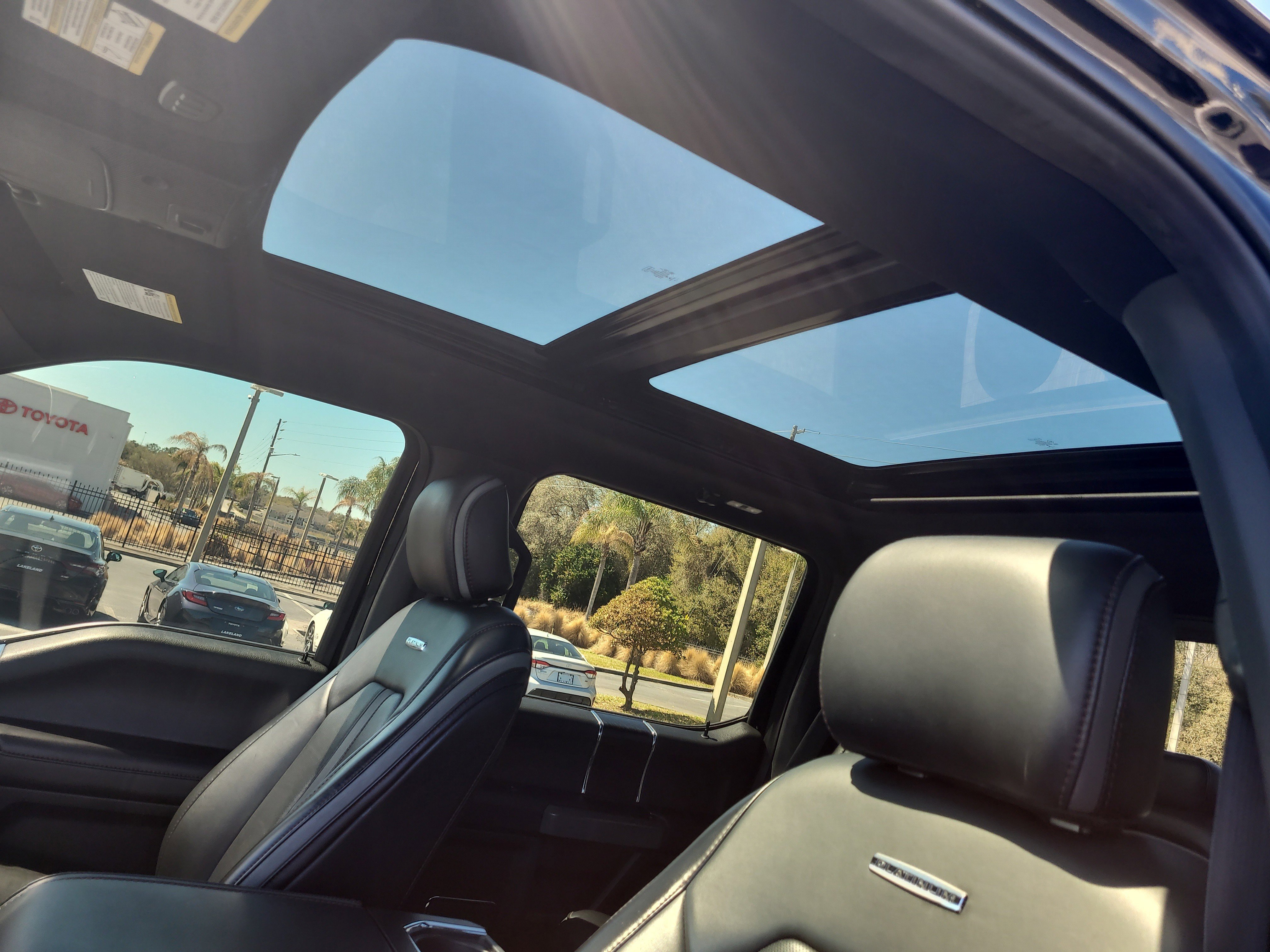 Used 2019 Ford F150 Platinum w/ Equipment Group 701A Luxury image 23