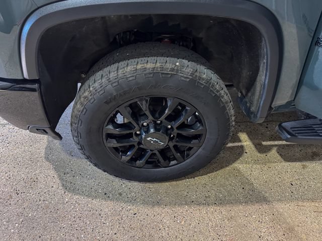 Used 2025 Chevrolet Silverado 2500 LTZ w/ Trail Boss Package AWD/4WD image 30