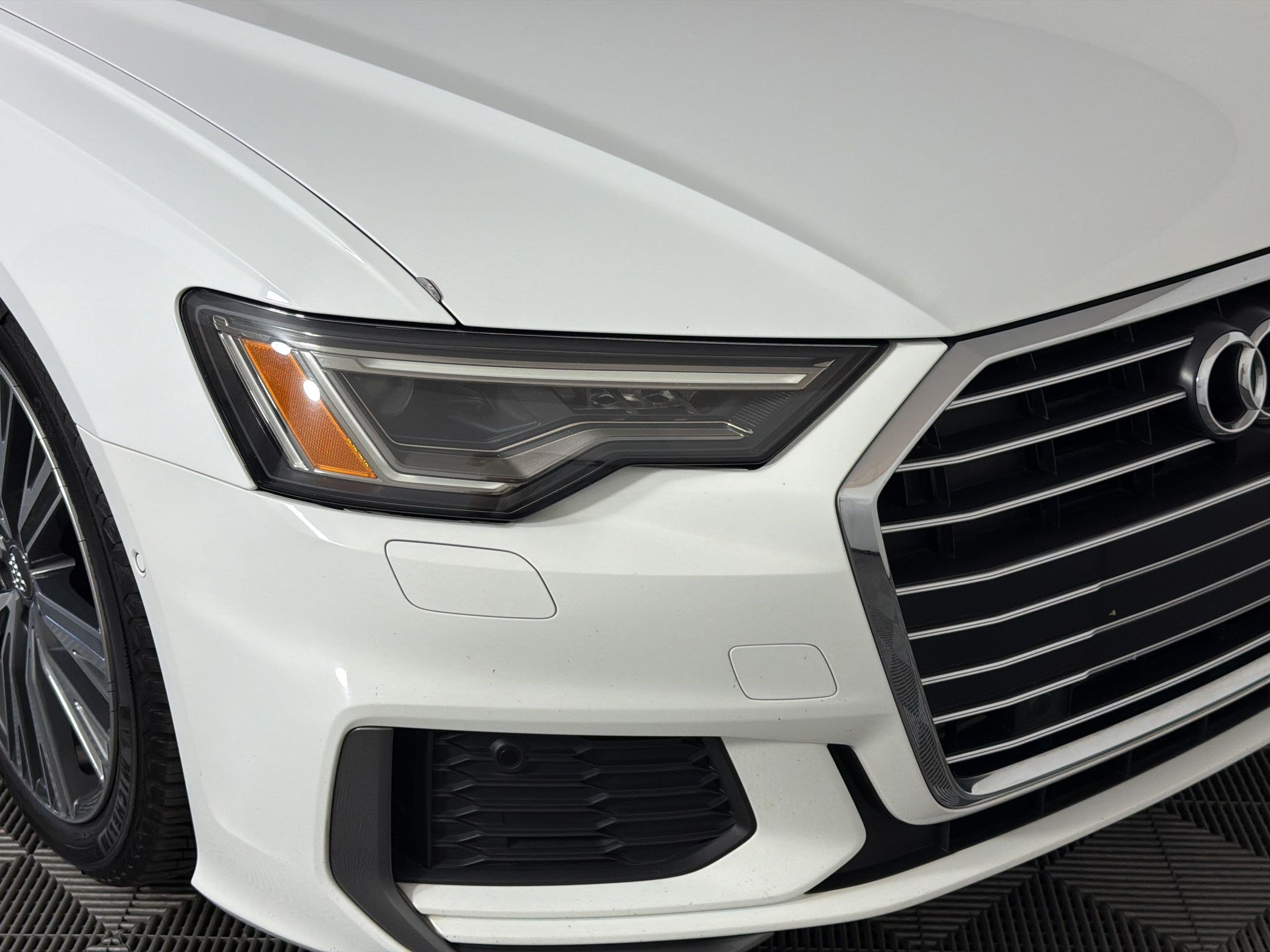 Used 2019 Audi A6 3.0T Premium Plus w/ Premium Plus Package AWD/4WD image 11