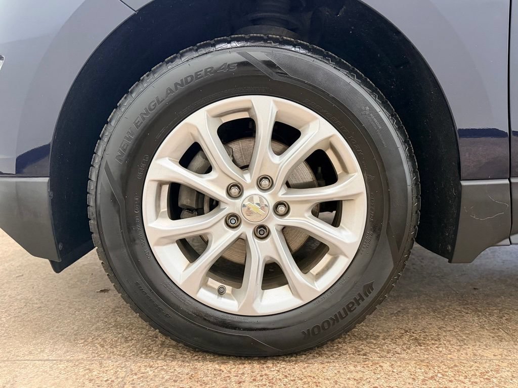 Used 2020 Chevrolet Equinox LS AWD/4WD image 26