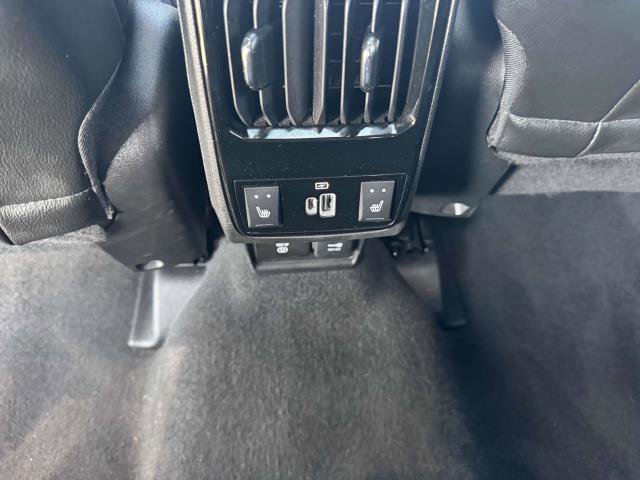 Used 2022 Jeep Compass Limited w/ (RED) Package image 9