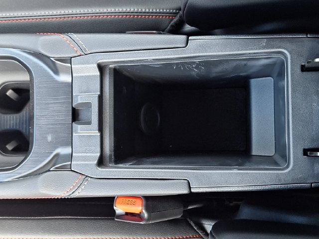 New 2026 Nissan Kicks SR w/ SR Premium Package FWD image 26