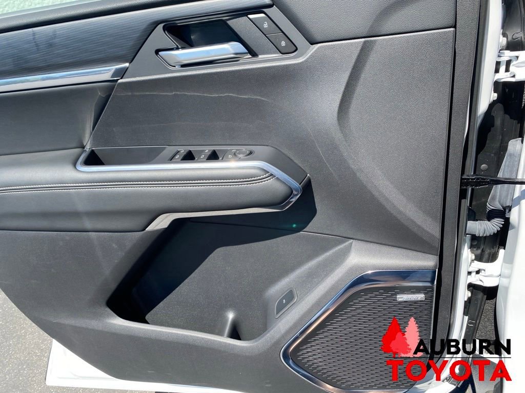 Used 2026 GMC Acadia Elevation w/ Black Edition AWD/4WD image 40