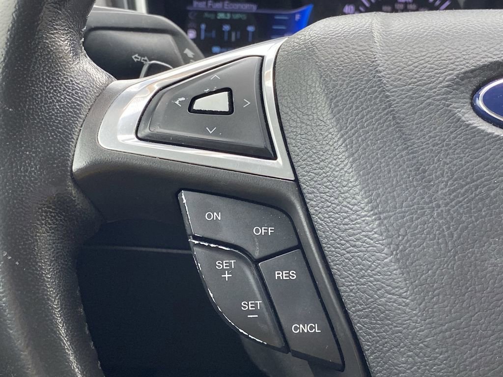 Used 2013 Ford Fusion Titanium image 11