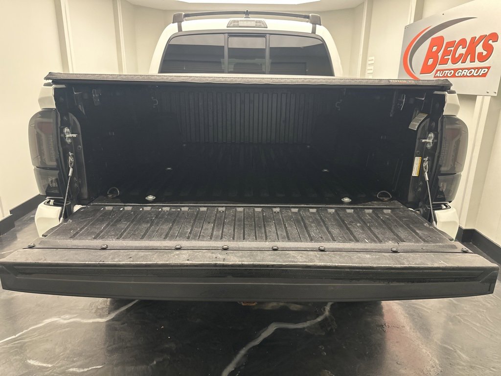 Used 2022 Toyota Tacoma SR image 26