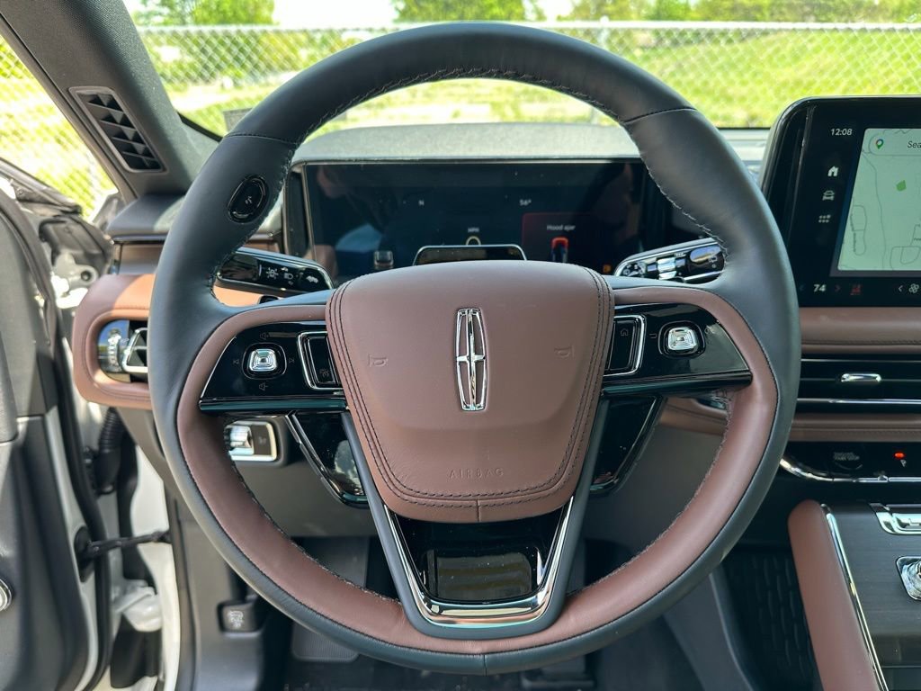 New 2026 Lincoln Aviator Reserve AWD/4WD image 9
