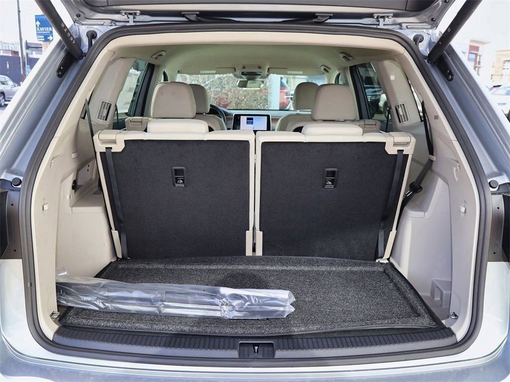New 2026 Volkswagen Atlas SE image 10