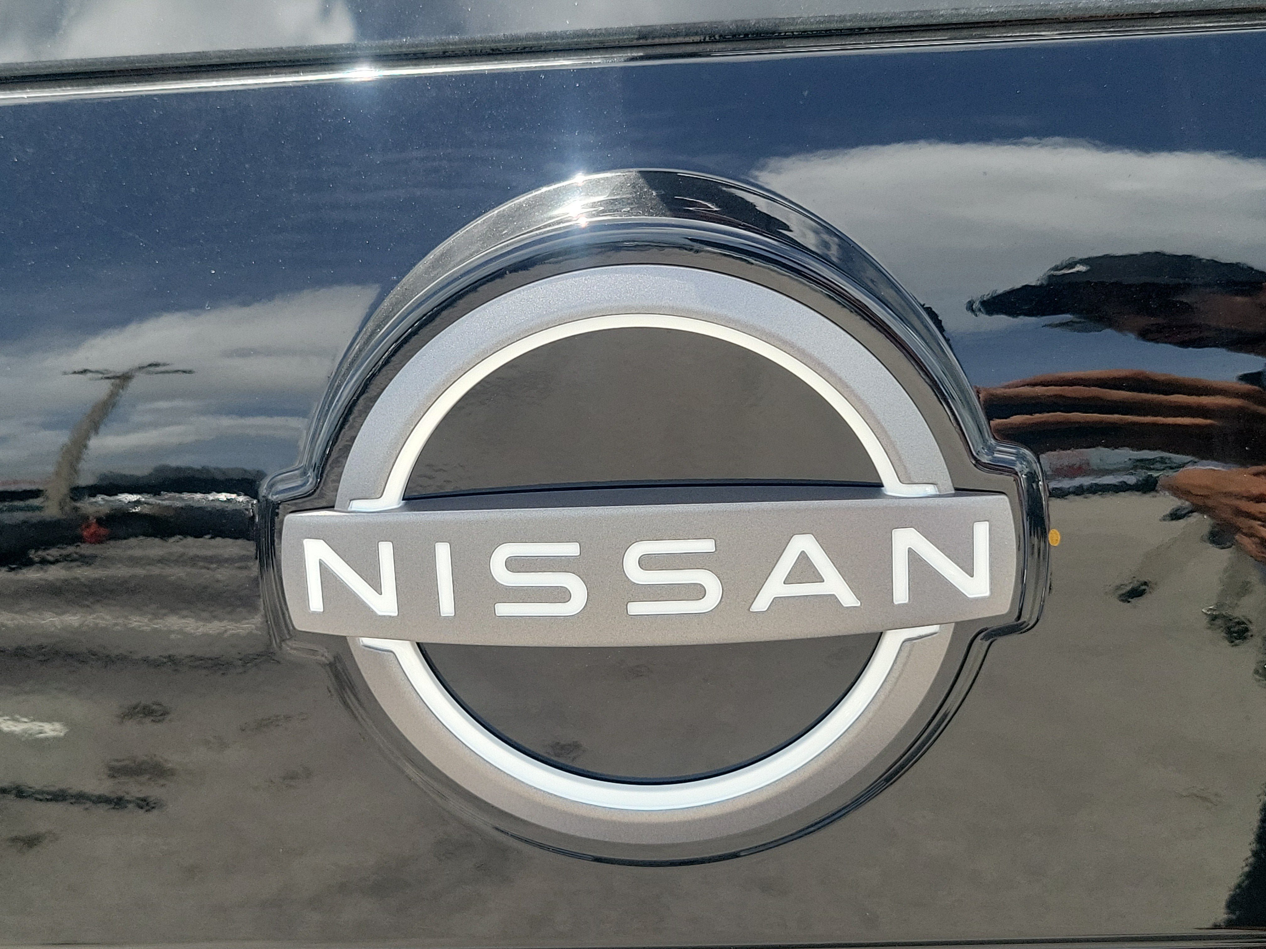 New 2027 Nissan Rogue SV FWD image 9