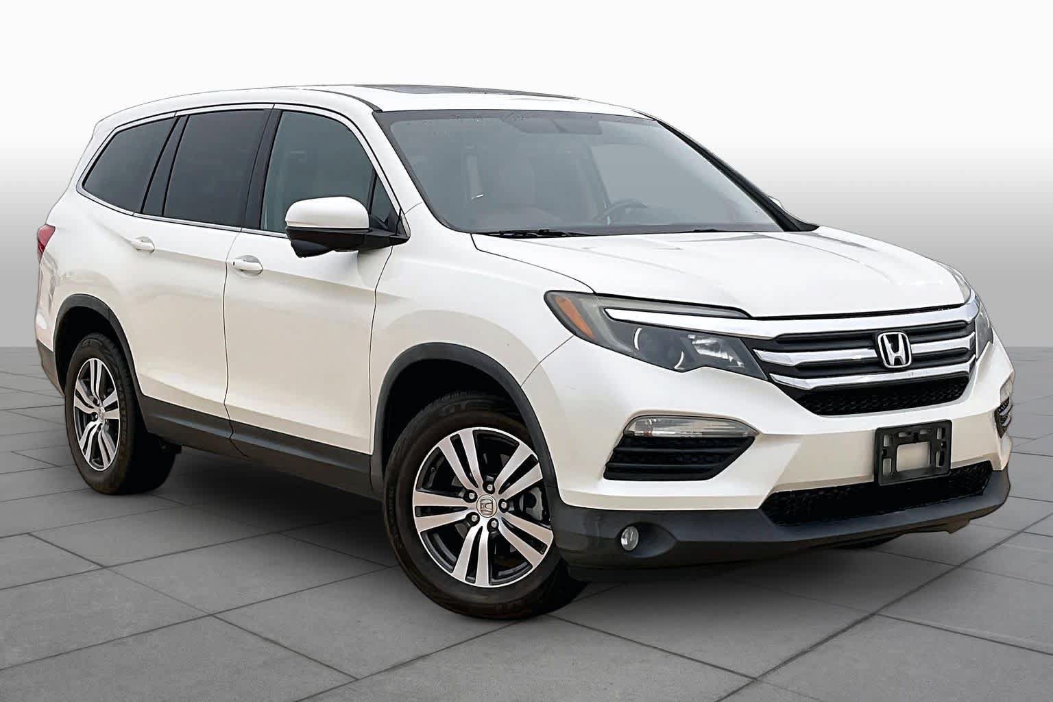 Used 2016 Honda Pilot EX-L image 4