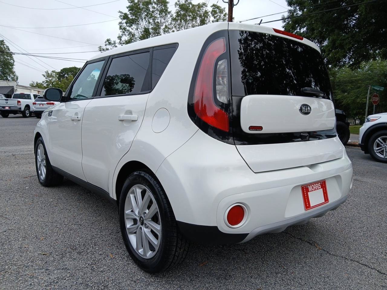 Used 2019 Kia Soul + FWD image 8