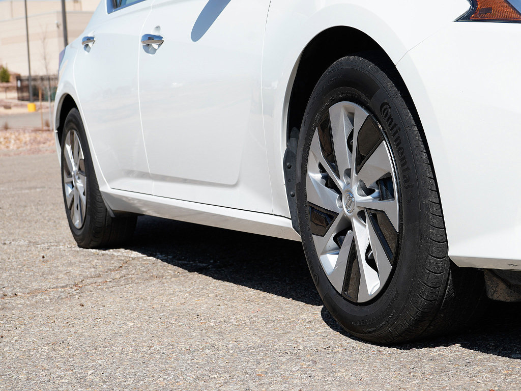 Used 2021 Nissan Altima 2.5 S image 3