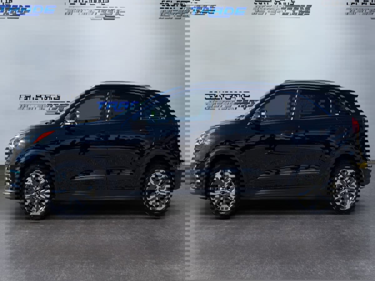 Used 2022 Kia Niro EX image 8