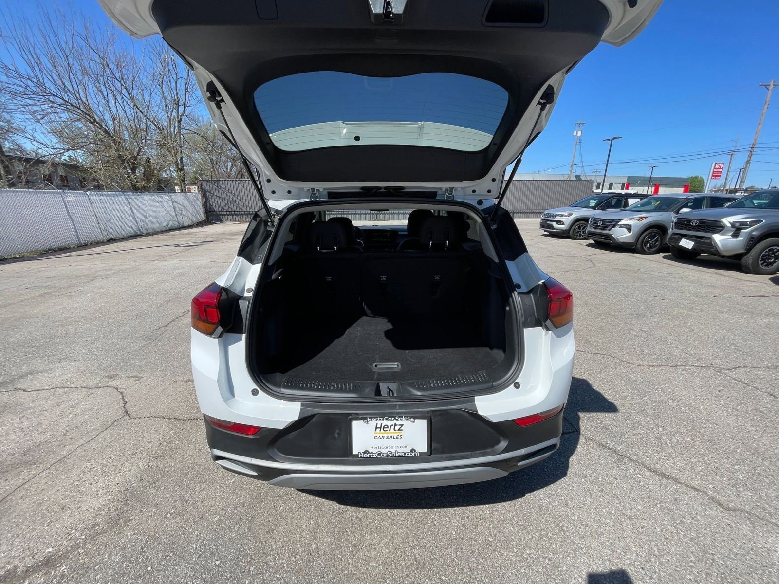 Used 2025 Buick Encore GX Preferred image 31