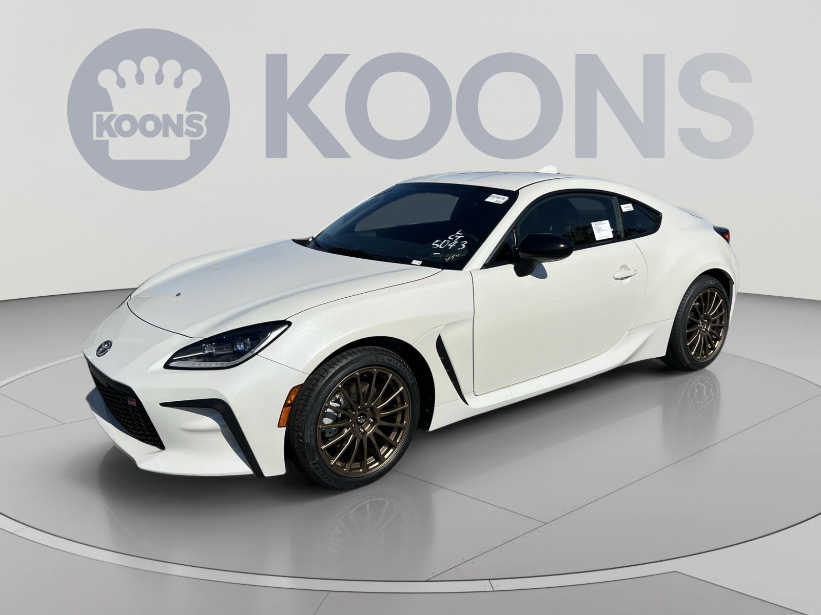 New 2026 Toyota GR86 RWD image 1