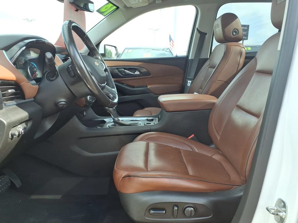 Used 2018 Chevrolet Traverse High Country AWD/4WD image 14