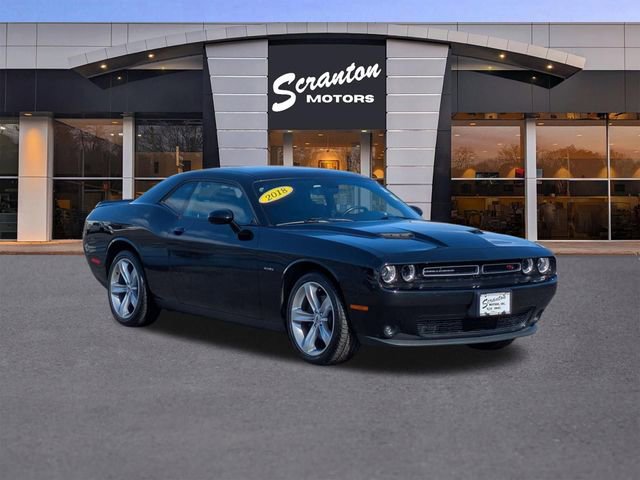 Used 2018 Dodge Challenger R/T image 7
