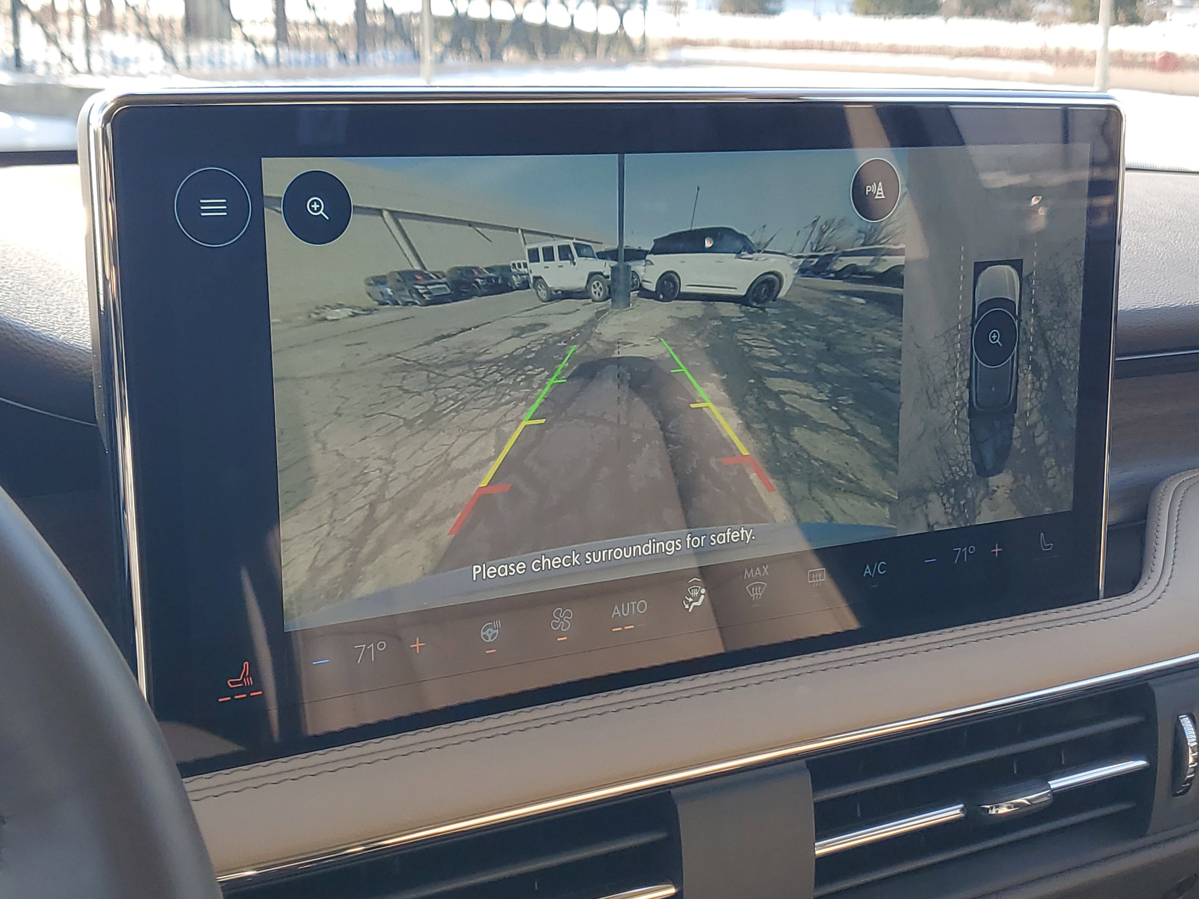 Certified 2024 Lincoln Corsair Reserve w/ Equipment Group 202A AWD/4WD image 17