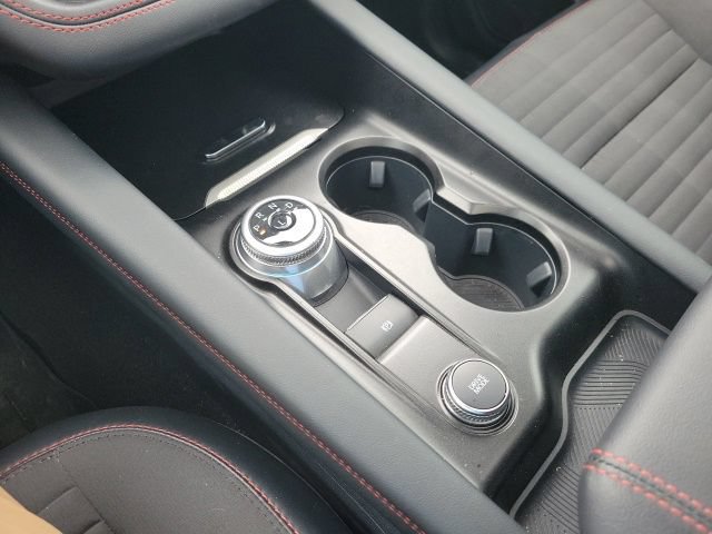 Used 2025 Ford Explorer ST-Line AWD/4WD image 8