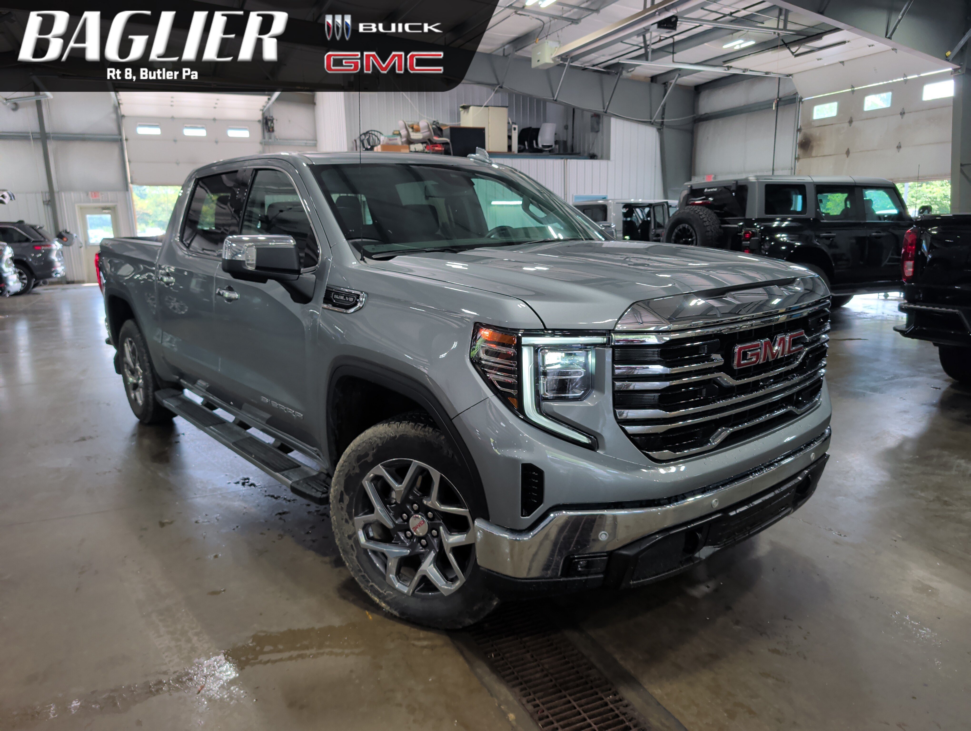 Used 2024 GMC Sierra 1500 SLT w/ SLT Premium Plus Package AWD/4WD video 1