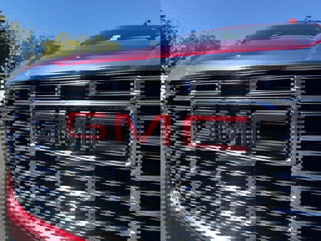 New 2025 GMC Yukon XL Denali w/ Denali Reserve Package image 71