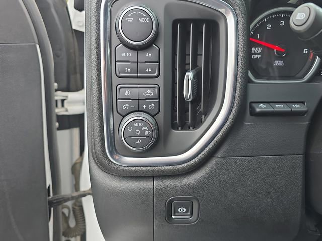 Used 2020 Chevrolet Silverado 1500 High Country w/ Technology Package image 25