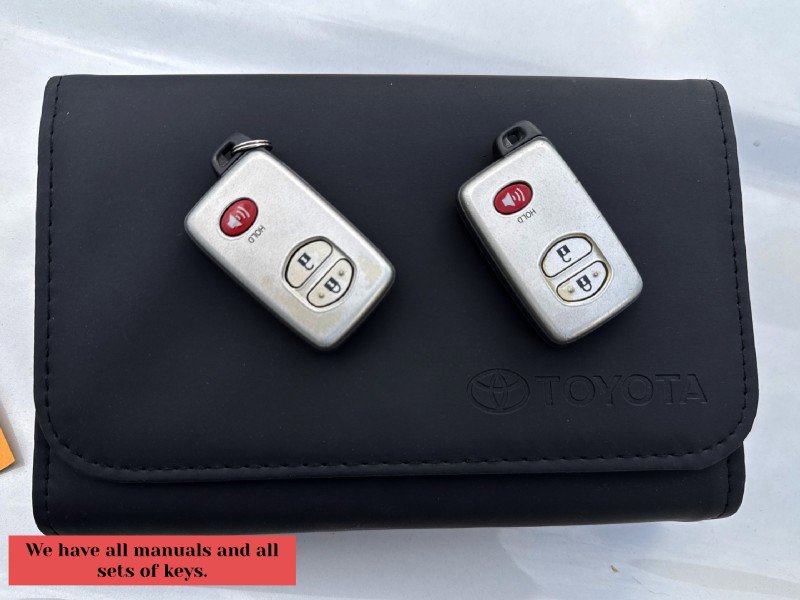 Used 2016 Toyota 4Runner Limited image 38