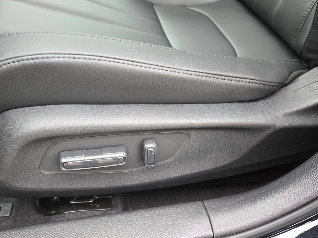 New 2026 Acura Integra FWD image 22