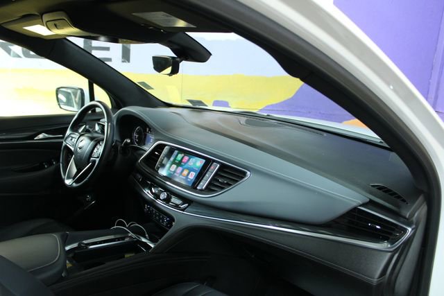 Used 2024 Buick Enclave Essence w/ Experience Buick Package image 13