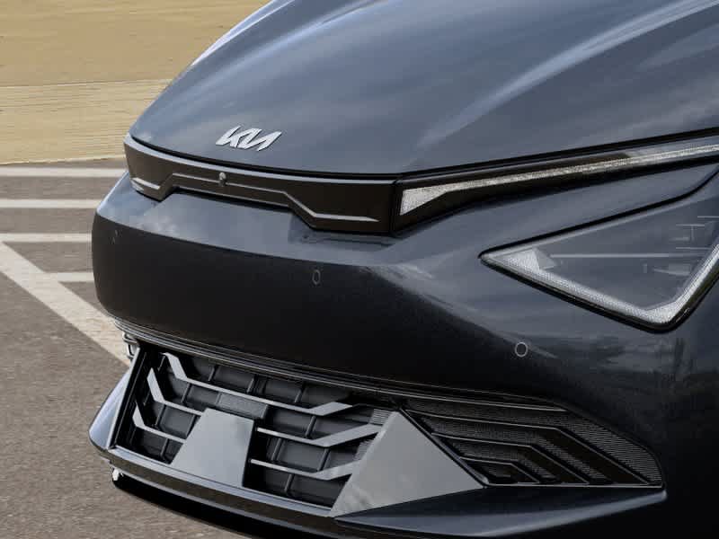 New 2026 Kia EV6 Wind RWD image 12