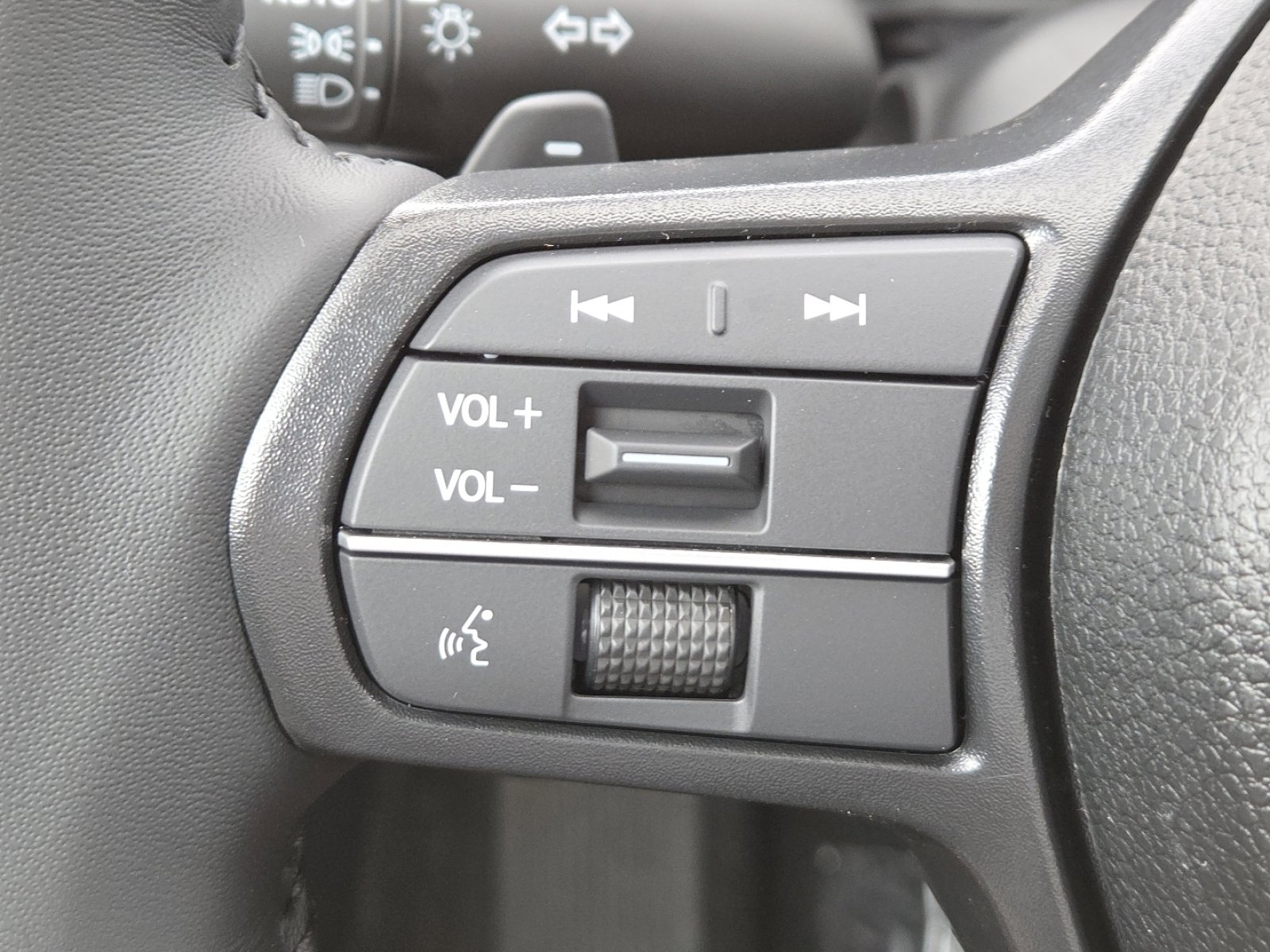 New 2026 Honda Accord EX-L image 32