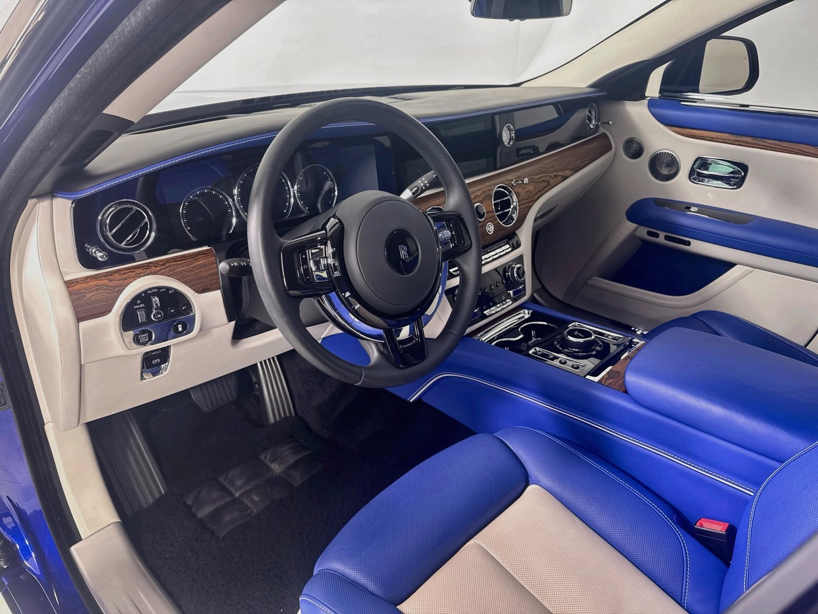 Certified 2023 Rolls-Royce Ghost w/ Ghost Package AWD/4WD image 11