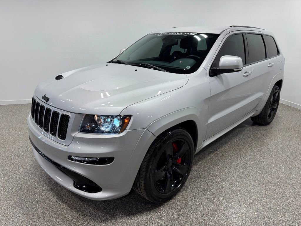 Used 2012 Jeep Grand Cherokee SRT8 w/ Luxury Group II image 2