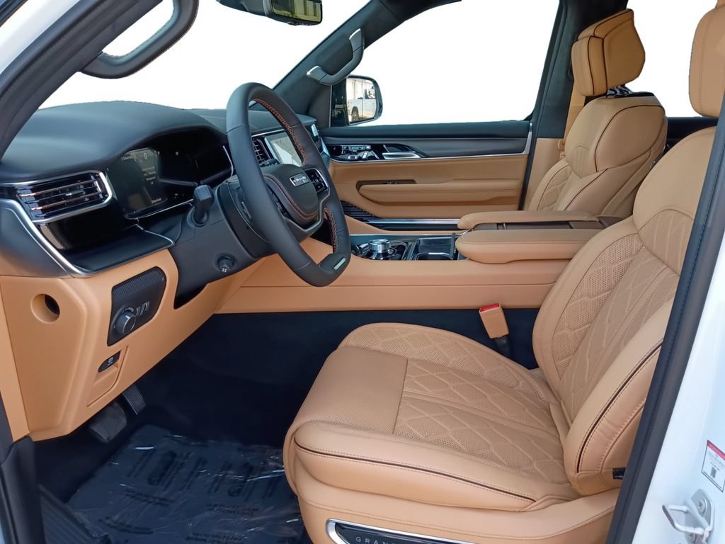 New 2026 Jeep Grand Wagoneer Summit AWD/4WD image 19