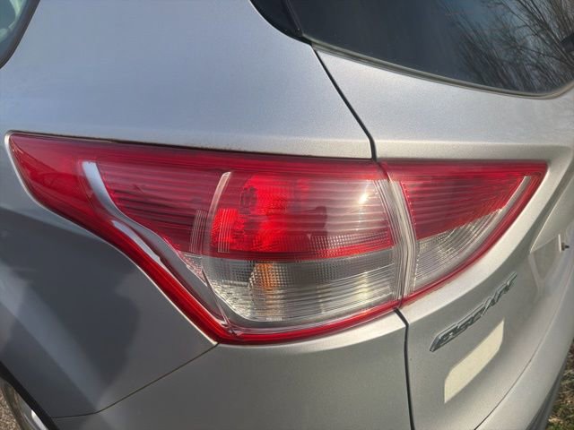 Used 2015 Ford Escape S image 7