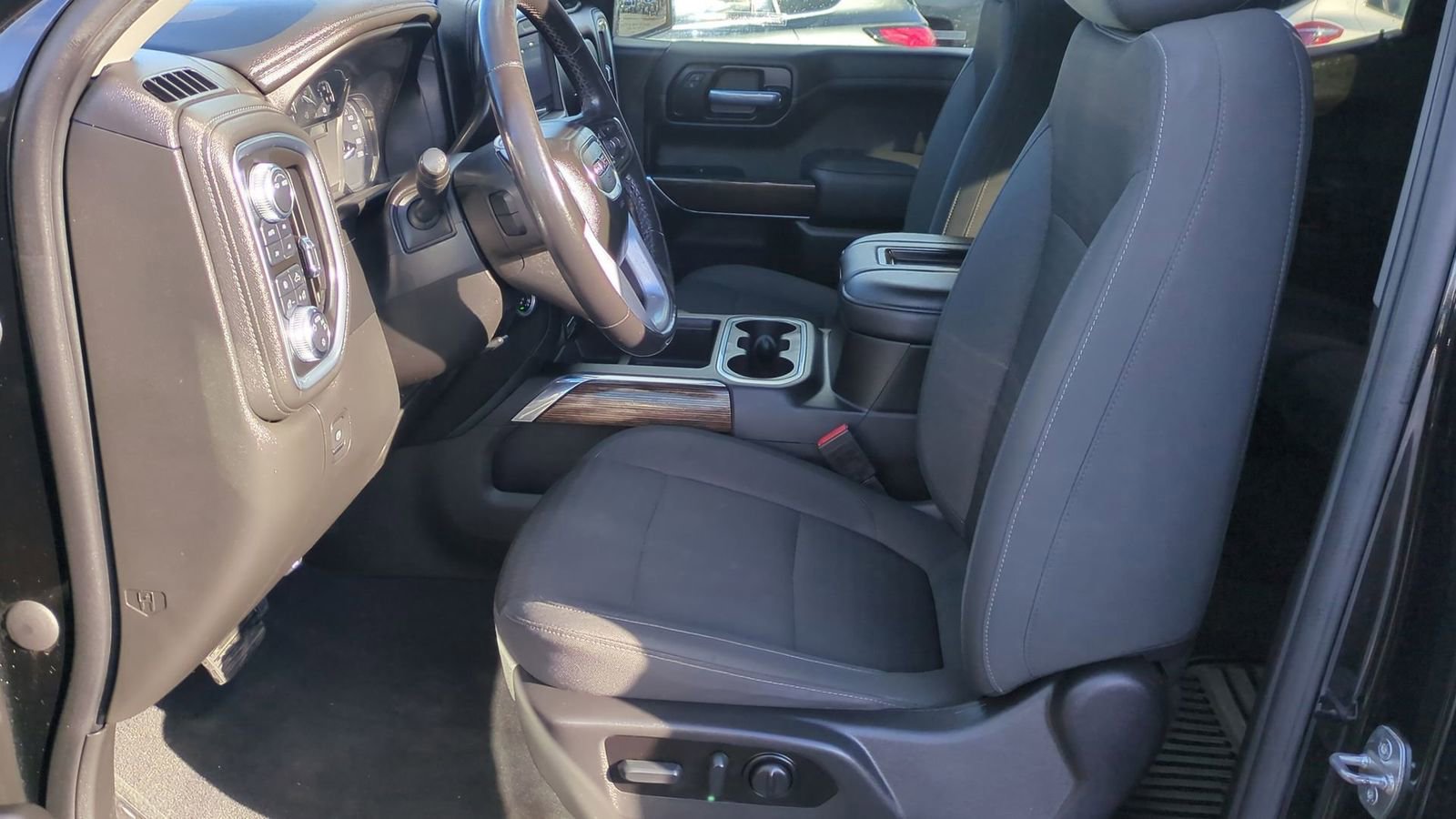 Used 2021 GMC Sierra 1500 Elevation w/ X31 Off-Road Package image 17