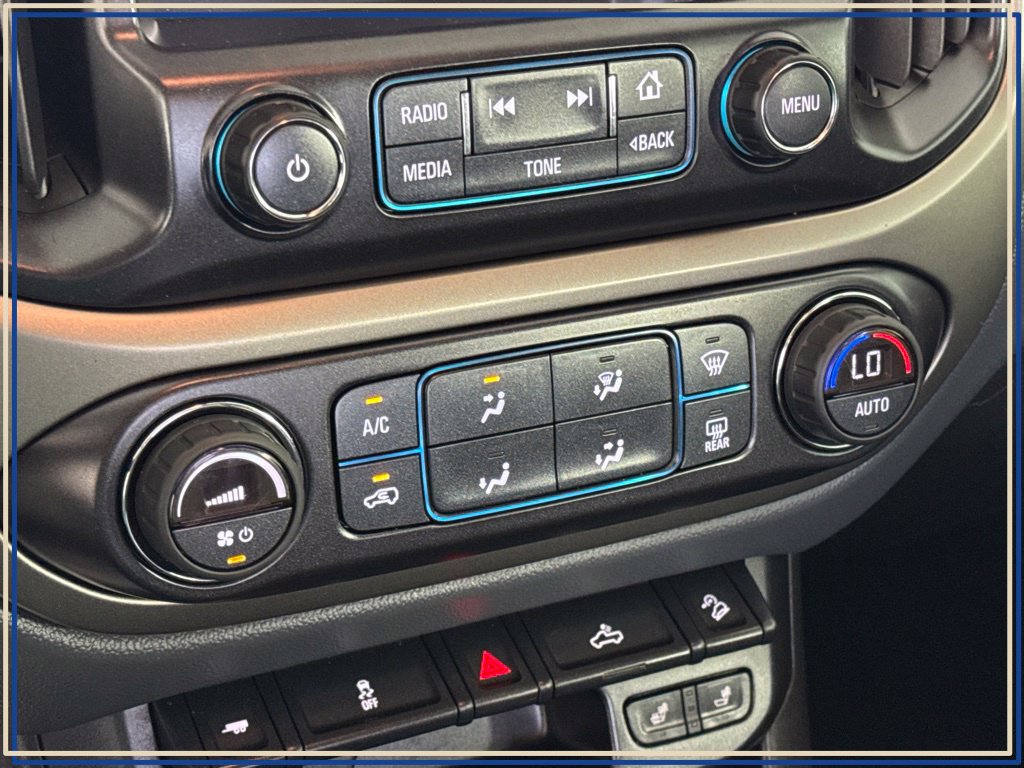 Used 2017 Chevrolet Colorado Z71 AWD/4WD image 26