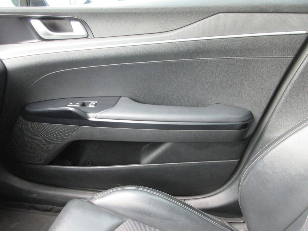 Used 2023 Kia K5 GT-Line image 34