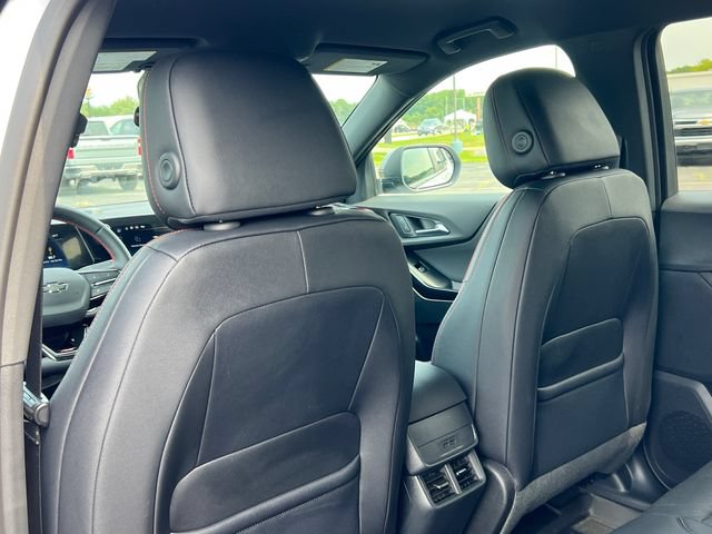 Used 2026 Chevrolet Equinox RS AWD/4WD image 37